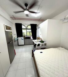 Sims Avenue (D14), Apartment #560757041